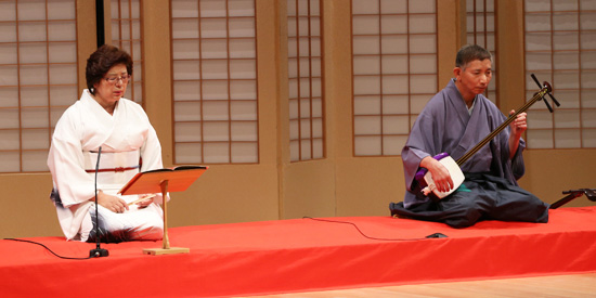 小唄小「勢（きお）い肌」　竹枝会